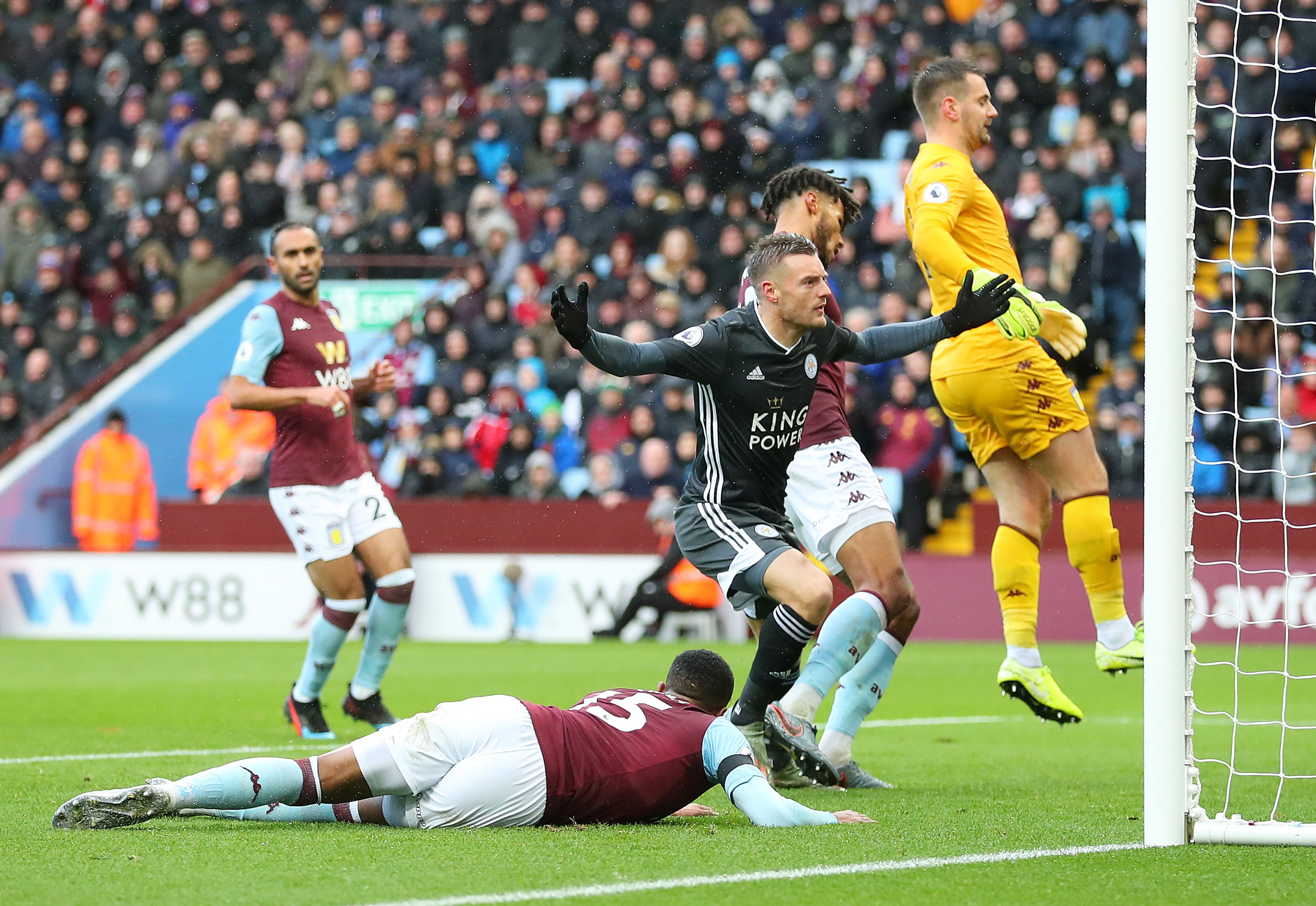 站稳了脚跟 站稳了脚跟