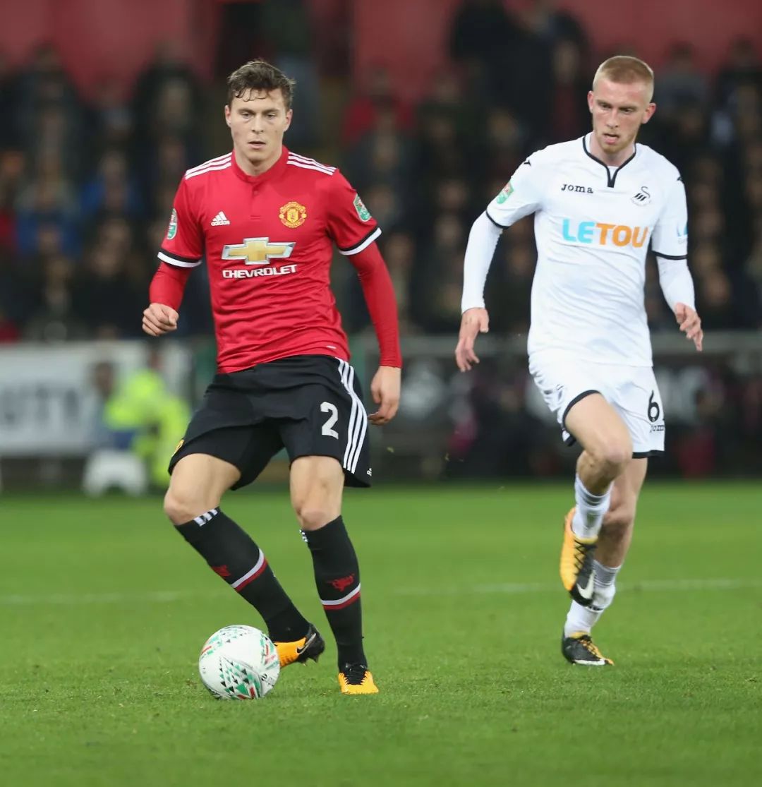 来防守中场 来防守中场